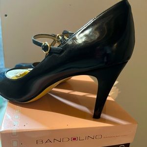 Black heels 9.5